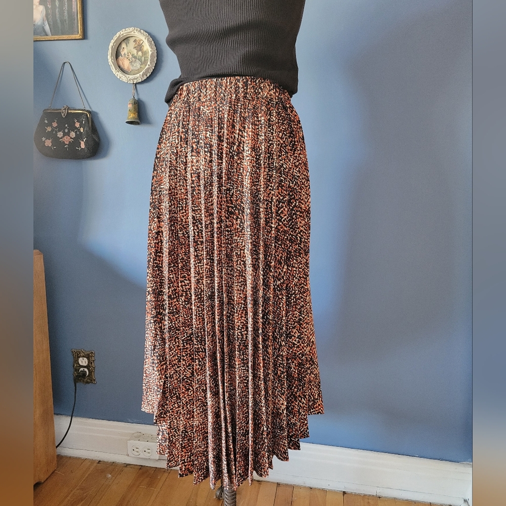 Tophop Asynetrical Midi Skirt - Picture 5 of 11
